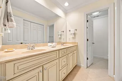 8820 Mariner Drive, Raleigh, NC 27615 - Photo 21