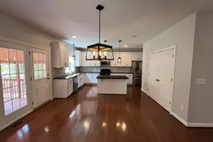 332 Covenant Rock Ln, Holly Springs, NC 27540 - Photo 9