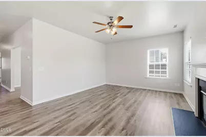 1009 Harvest Point Drive, Fuquay-Varina, NC 27526 - Photo 5
