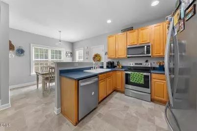 5609 Paces Ferry Drive, Durham, NC 27712 - Photo 7