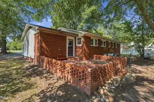 544 N Dunn St, Angier, NC 27501 - Photo 23