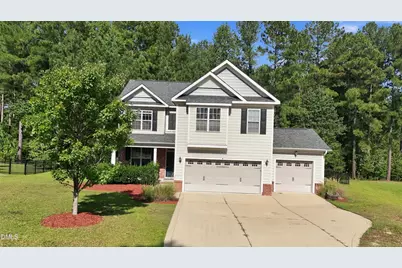 419 Rolling Pines Drive, Spring Lake, NC 28390 - Photo 3