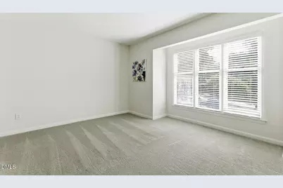 700 Bishops Park Drive #204, Raleigh, NC 27605 - Photo 9