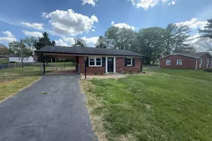 1604 Banbridge Rd, Kernersville, NC 27284 - Photo 1