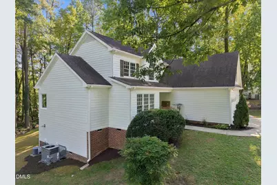 208 Connors Circle, Cary, NC 27511 - Photo 5