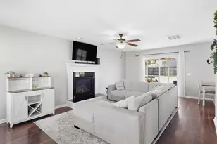 707 Botanical Ct, Bunnlevel, NC 28323 - Photo 5