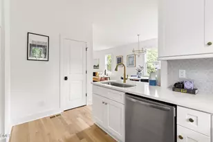 407B Edward St, Durham, NC 27701 - Photo 13