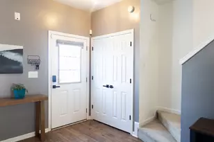 5104 Brooke Lauren Ln, Raleigh, NC 27616 - Photo 5