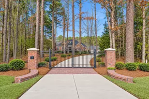 2769 Weaver Hill Dr, Apex, NC 27502 - Photo 3