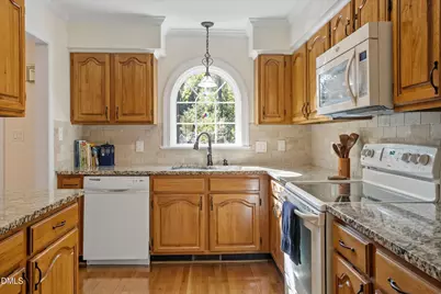 6707 Queen Annes Drive, Raleigh, NC 27613 - Photo 5