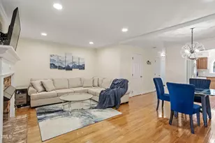 6707 Queen Annes Dr, Raleigh, NC 27613 - Photo 13