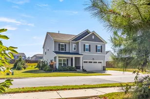 2206 Montebell View Dr, Fuquay Varina, NC 27526 - Photo 3