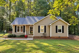 1402 Sundown Dr, Mebane, NC 27302 - Photo 1