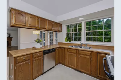 106 Foscoe Lane, Cary, NC 27513 - Photo 27