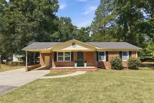 811 Frank St, Roxboro, NC 27573 - Photo 1