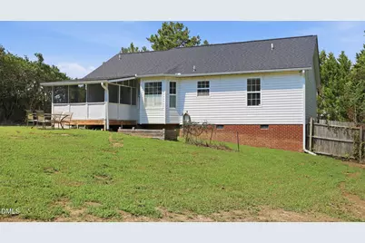 204 Dustin Drive, Benson, NC 27504 - Photo 31