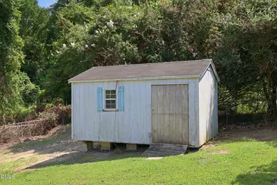 204 Dustin Drive, Benson, NC 27504 - Photo 29