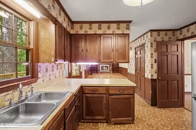 6213 Lakerun Court, Raleigh, NC 27612 - Photo 11
