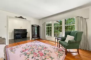 932 Lystra Ln, Chapel Hill, NC 27517 - Photo 7