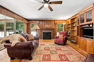 932 Lystra Ln, Chapel Hill, NC 27517 - Photo 11