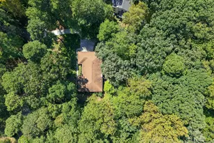 932 Lystra Ln, Chapel Hill, NC 27517 - Photo 45
