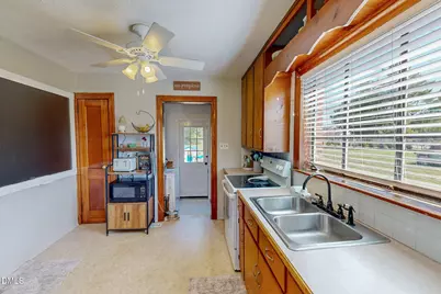 110 Clayton Street, Roxboro, NC 27573 - Photo 13