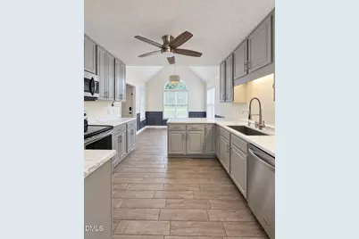 1025 Feldmen Drive, Raleigh, NC 27603 - Photo 5