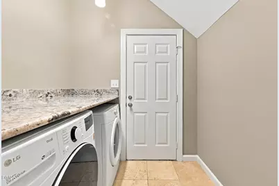 8505 Bluff Pointe Court, Raleigh, NC 27615 - Photo 7