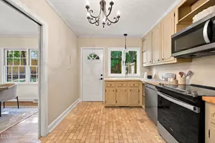 203 N Estes Dr, Chapel Hill, NC 27514 - Photo 13