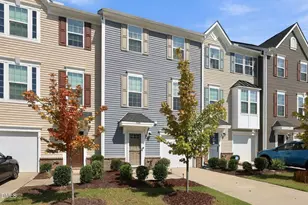 524 Autumn Cure Ct, Fuquay-Varina, NC 27526 - Photo 5
