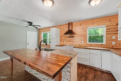 6546 Portsmouth Drive, Fayetteville, NC 28314 - Photo 5