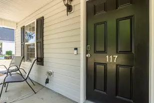 117 Stephenson Dr, Smithfield, NC 27577 - Photo 5
