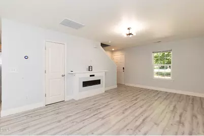 117 Stephenson Drive, Smithfield, NC 27577 - Photo 9