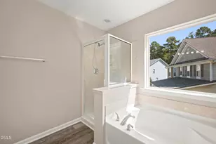 6 Spicewood Ct, Durham, NC 27703 - Photo 17