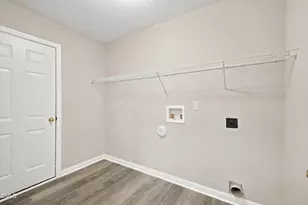 6 Spicewood Ct, Durham, NC 27703 - Photo 9