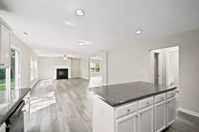 6 Spicewood Court, Durham, NC 27703 - Photo 7