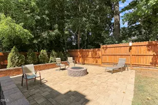 100 Hemingford Grey Ct, Cary, NC 27518 - Photo 13