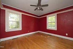 910 Parham St, Henderson, NC 27536 - Photo 7