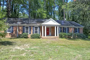 910 Parham St, Henderson, NC 27536 - Photo 1