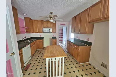 146 Sandy Branch Lane, Clayton, NC 27527 - Photo 17