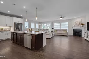 864 Flower Manor Dr, Wendell, NC 27591 - Photo 5