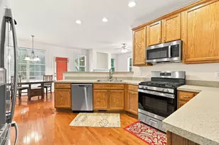 1716 Maizefield Ln, Fuquay-Varina, NC 27526 - Photo 5