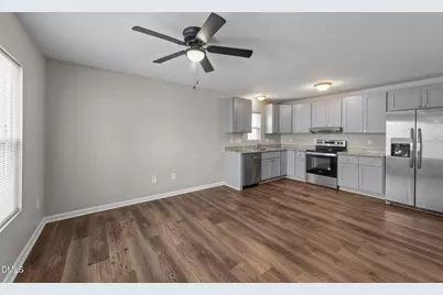201A N Sellers Street, Selma, NC 27576 - Photo 11