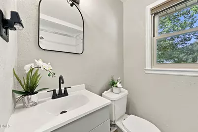 503 N Charles Street, Mebane, NC 27302 - Photo 23