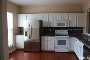 210 Great Ridge Ct, Morrisville, NC 27560 - Photo 3