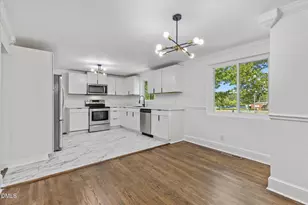 2328 Cheek Rd, Durham, NC 27704 - Photo 9