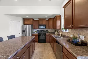 716 Harvest Point Dr, Fuquay Varina, NC 27526 - Photo 13