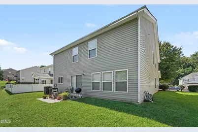 204 Georgetowne Drive, Clayton, NC 27520 - Photo 5