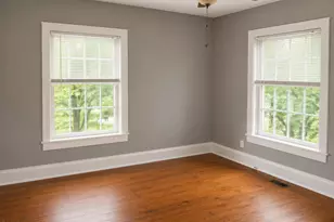 803 Branch St, Chapel Hill, NC 27516 - Photo 5
