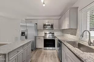 1403 E Club Blvd, Durham, NC 27704 - Photo 7